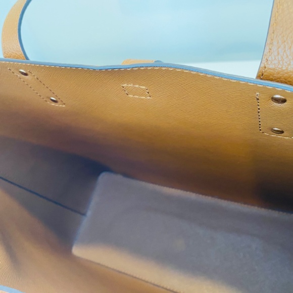 Michael Kors Cognac leather tote - Picture 7 of 16